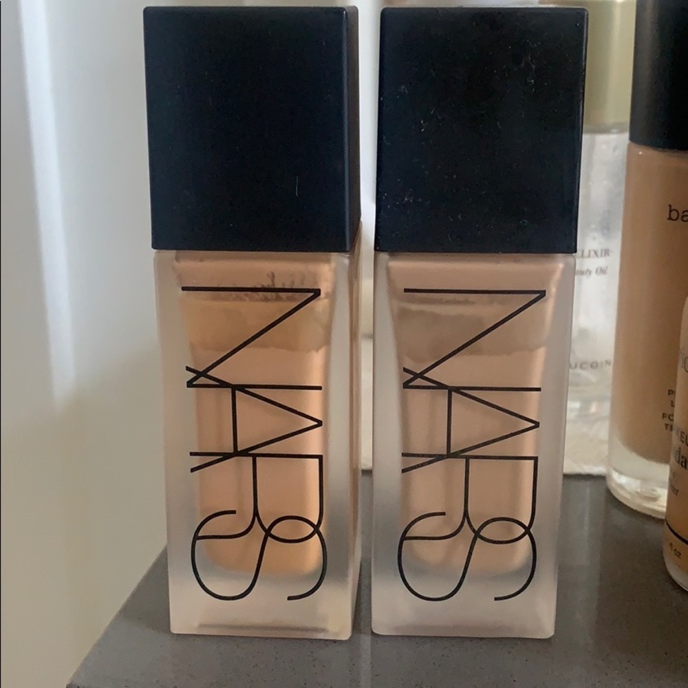 NARS All-Day Luminous Weightless Foundation 1.0oz